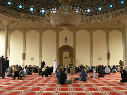 مساجد لندن العقوبة