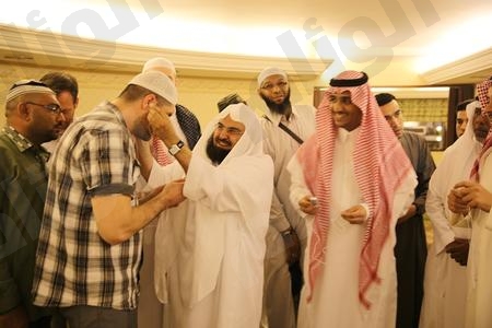 نقرتين لعرض الصورة في صفحة مستقلة