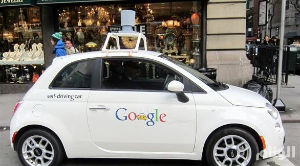 سيارة جوجل ذاتية القيادة