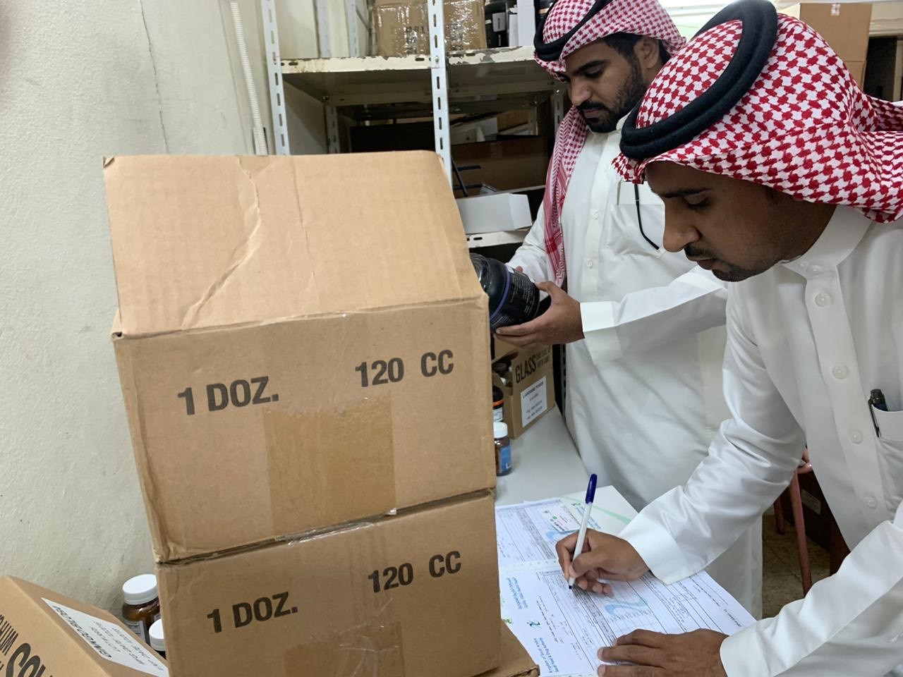 ضبط 93 مخالفة وإتلاف 3 أطنان لحوم فاسدة بسوق البطحاء في الرياض