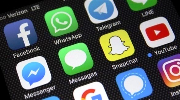تحذير من مختص تقني: التطبيقات تستمع لما يذكر وتبيعها لأطراف خارجية