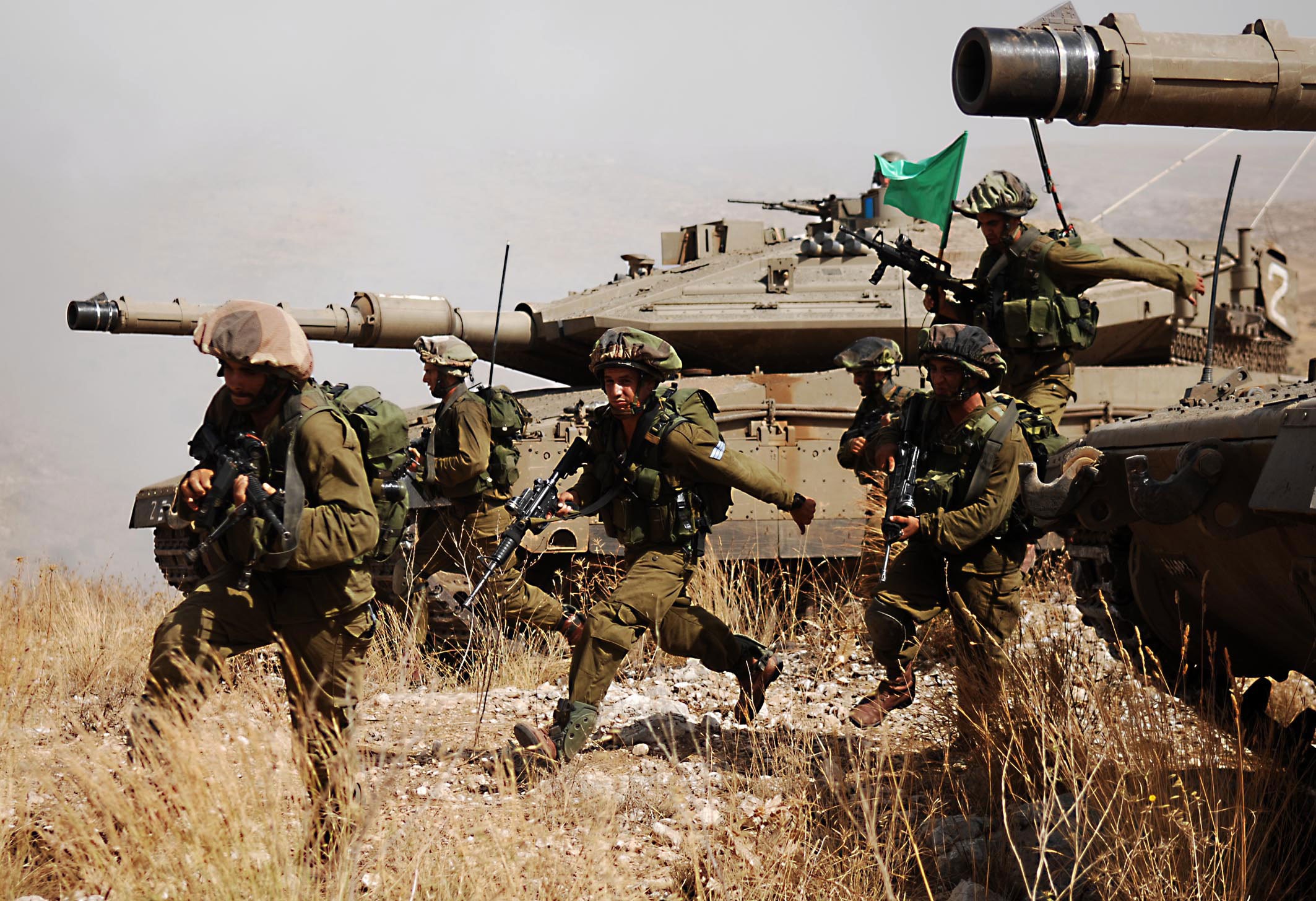 Военное нападение. Армия обороны Израиля. Сухопутные войска Израиля. Солдаты Израиля.