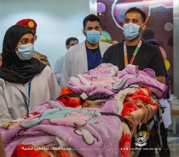 الحرس الوطني: وصول التوأم السيامي اليمني يوسف وياسين لإجراء الفحوصات للتبين من إمكانية فصلهما جراحيا %D8%AA2 - الحرس الوطني: وصول التوأم السيامي اليمني يوسف وياسين لإجراء الفحوصات للتبين من إمكانية فصلهما جراحيا