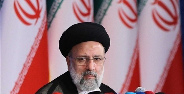 الجيش الإيراني يعلن: لا علامات لإطلاق رصاص على جسم مروحية الرئيس الراحل الرئيس الإيراني إبراهيم رئيسي