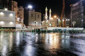 الدفاع المدني يحذر من أمطار غزيرة على مكة المكرمة