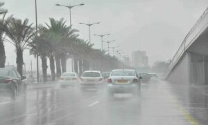 الأرصاد: هطول أمطار رعدية تؤدي لجريان السيول على أجزاء من السعودية