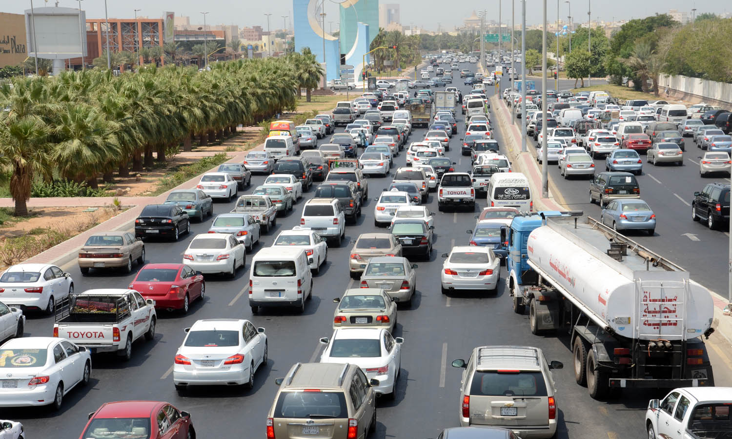 52 ساعة يهدرها سكان الرياض سنويًا للوصول لأعمالهم