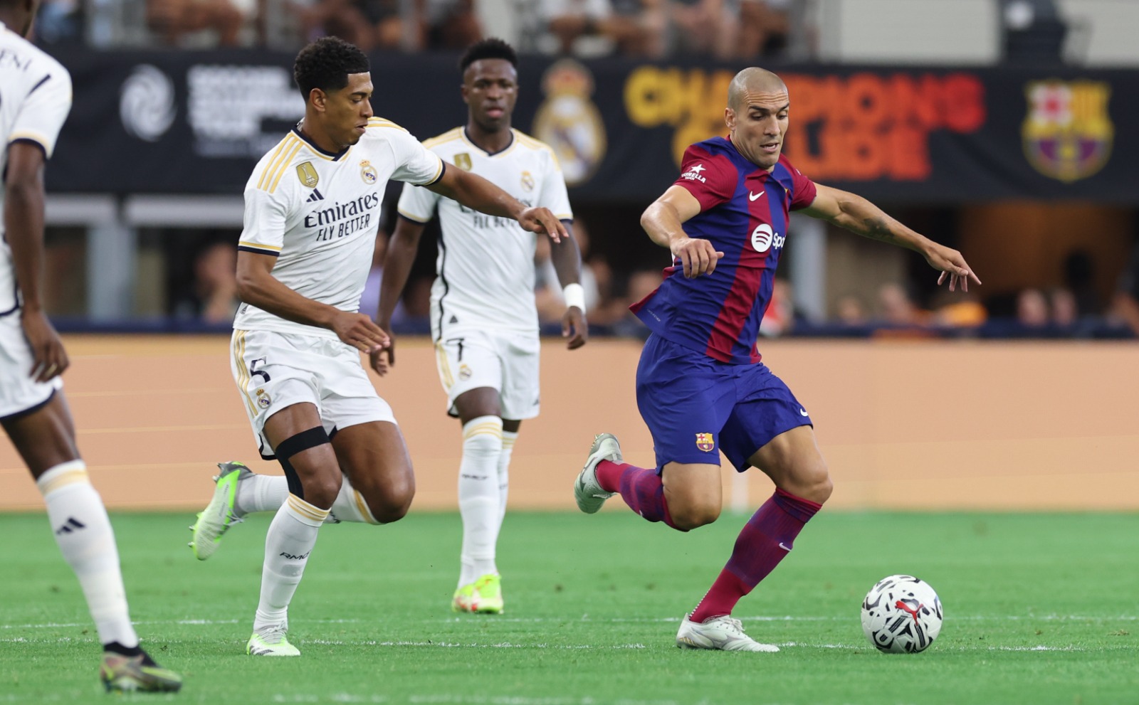 ريال مدريد وبرشلونة