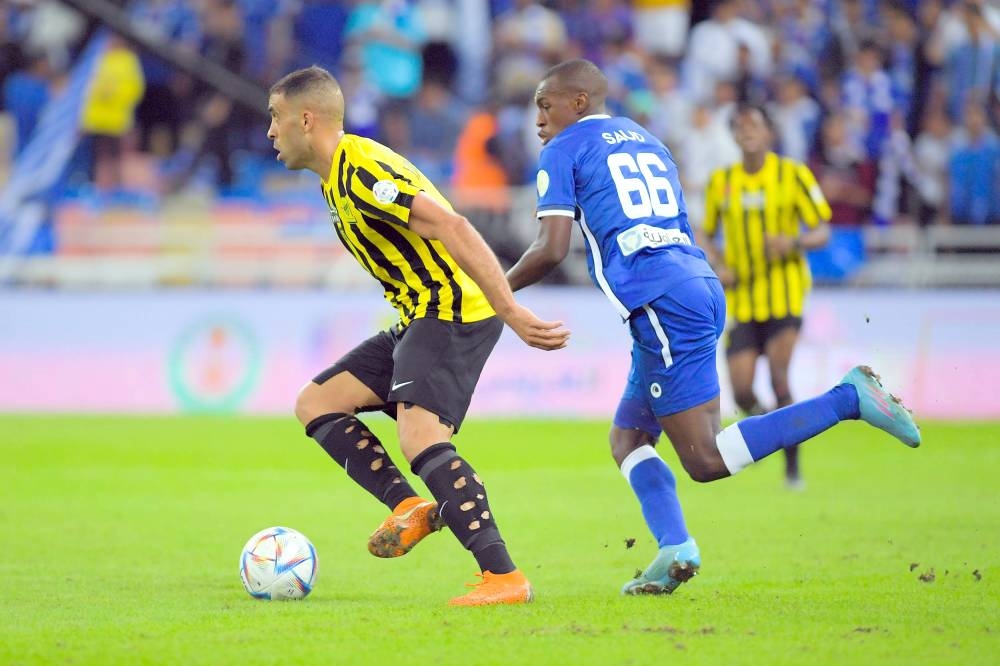 تفاصيل صراع الاتحاد والهلال على صفقة الموسم