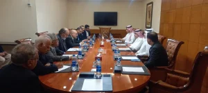 اتفاقية لتعزيز التعاون بخدمات النقل الجوي