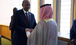 الأمير فيصل بن فرحان يلتقي البرهان