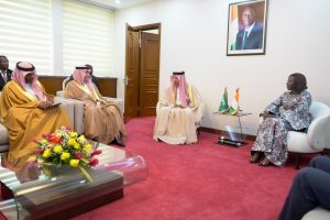 قطان يلتقي وزيرة خارجية كوت ديفوار
