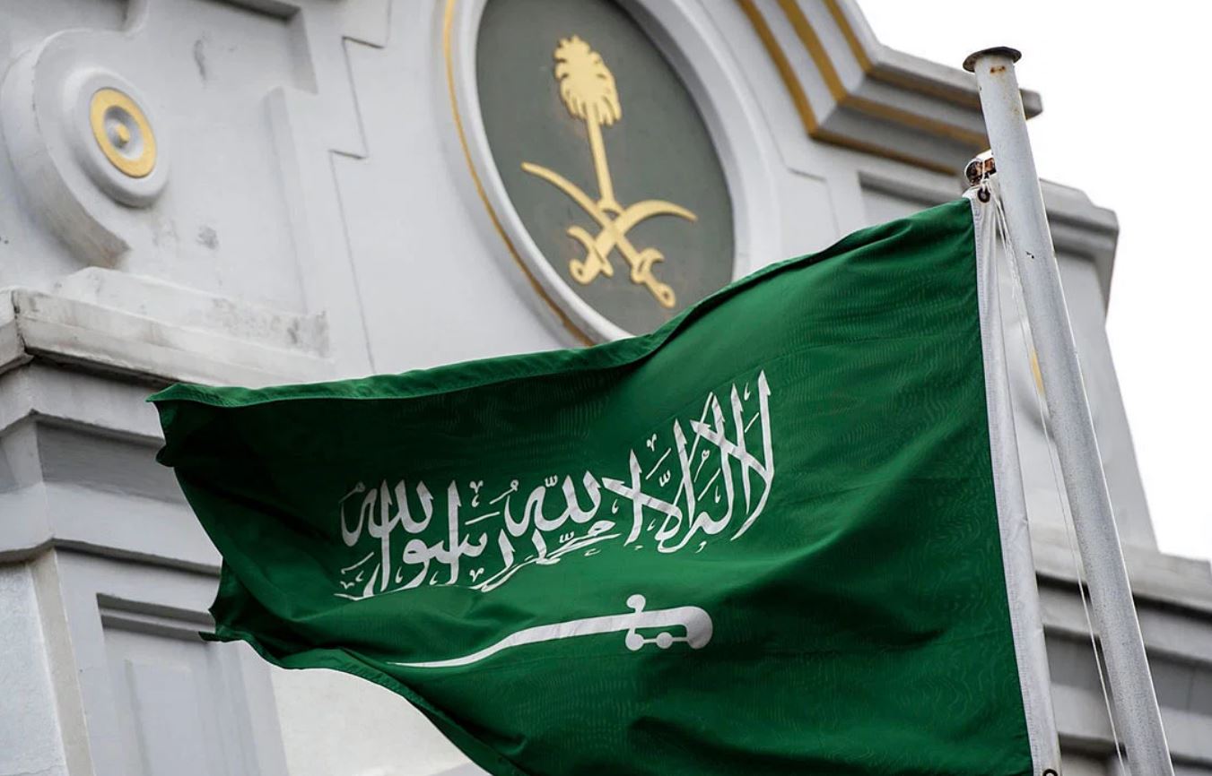 المملكة تدين بأشد العبارات الهجوم الإرهابي على قاعدة عسكرية بالحدود الأردنية السورية المملكة