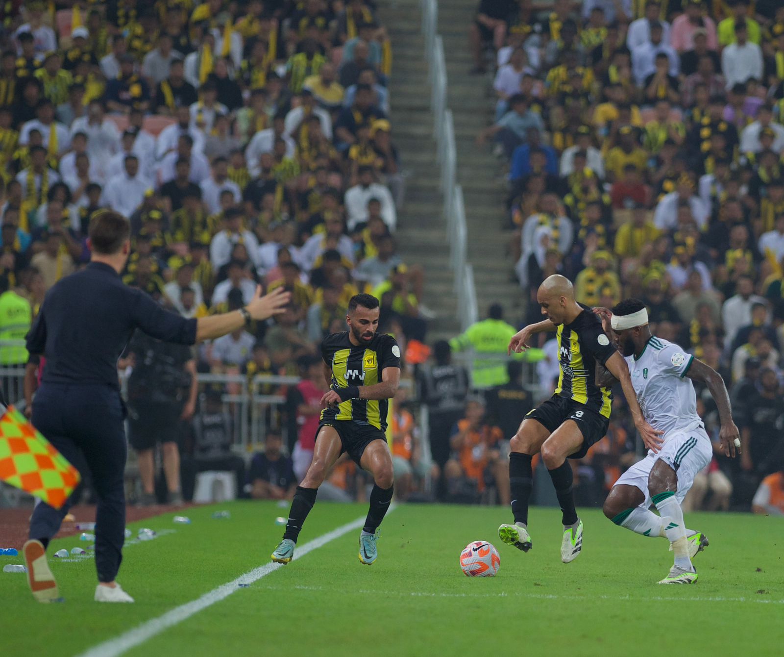 الأهلي والاتحاد
