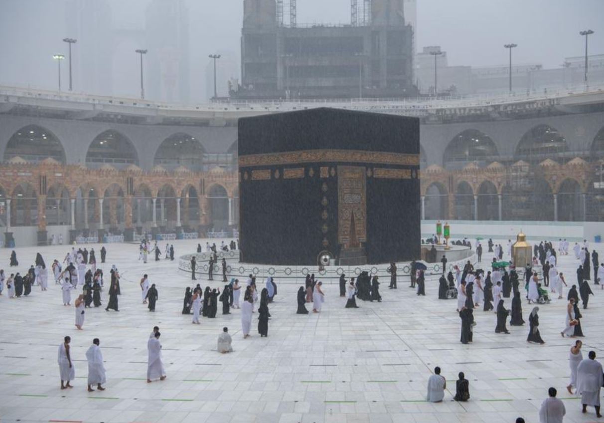 الأرصاد: توقعات لهطول الأمطار في شهر رمضان بنسبة 40% لمكة المكرمة و70% على المدينة المنورة