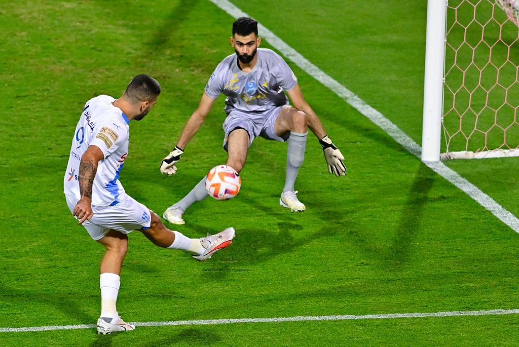 الهلال والخليج