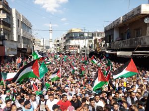 مسيرة احتجاجية بمحيط السفارة الإسرائيلية