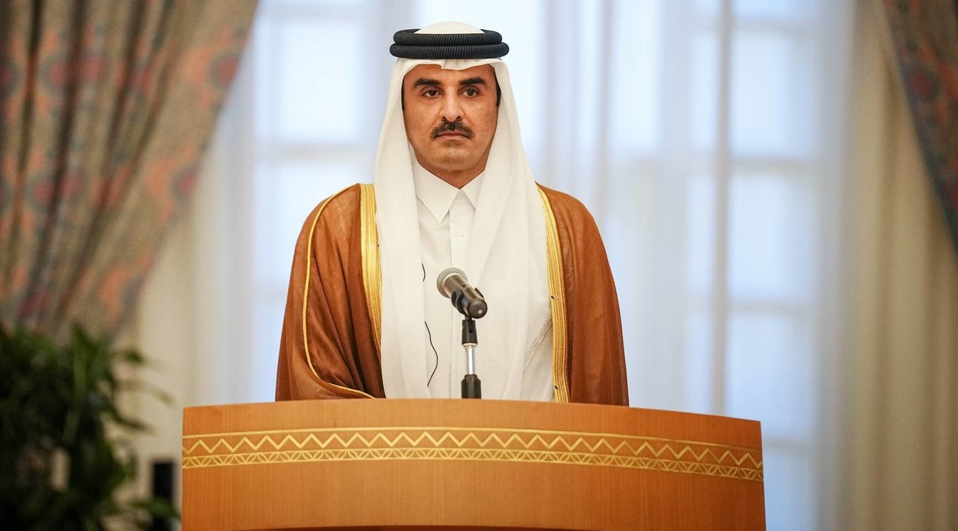 أمير قطر يتلقى رسالة دعم وتضامن من الرئيس المصري أمير قطر الشيخ تميم بن حمد آل ثاني