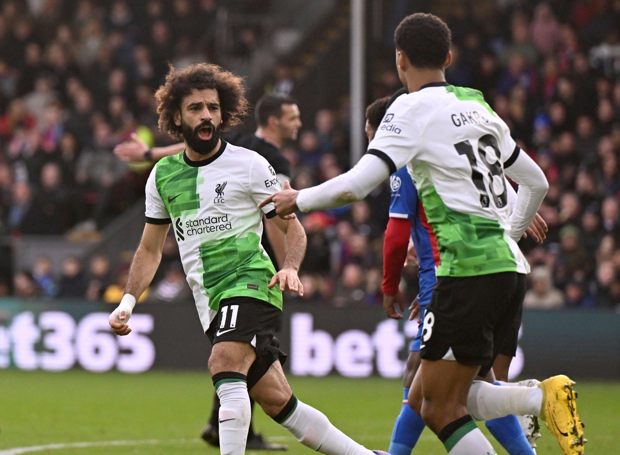 الهلال يبدأ مفاوضاته لضم محمد صلاح
