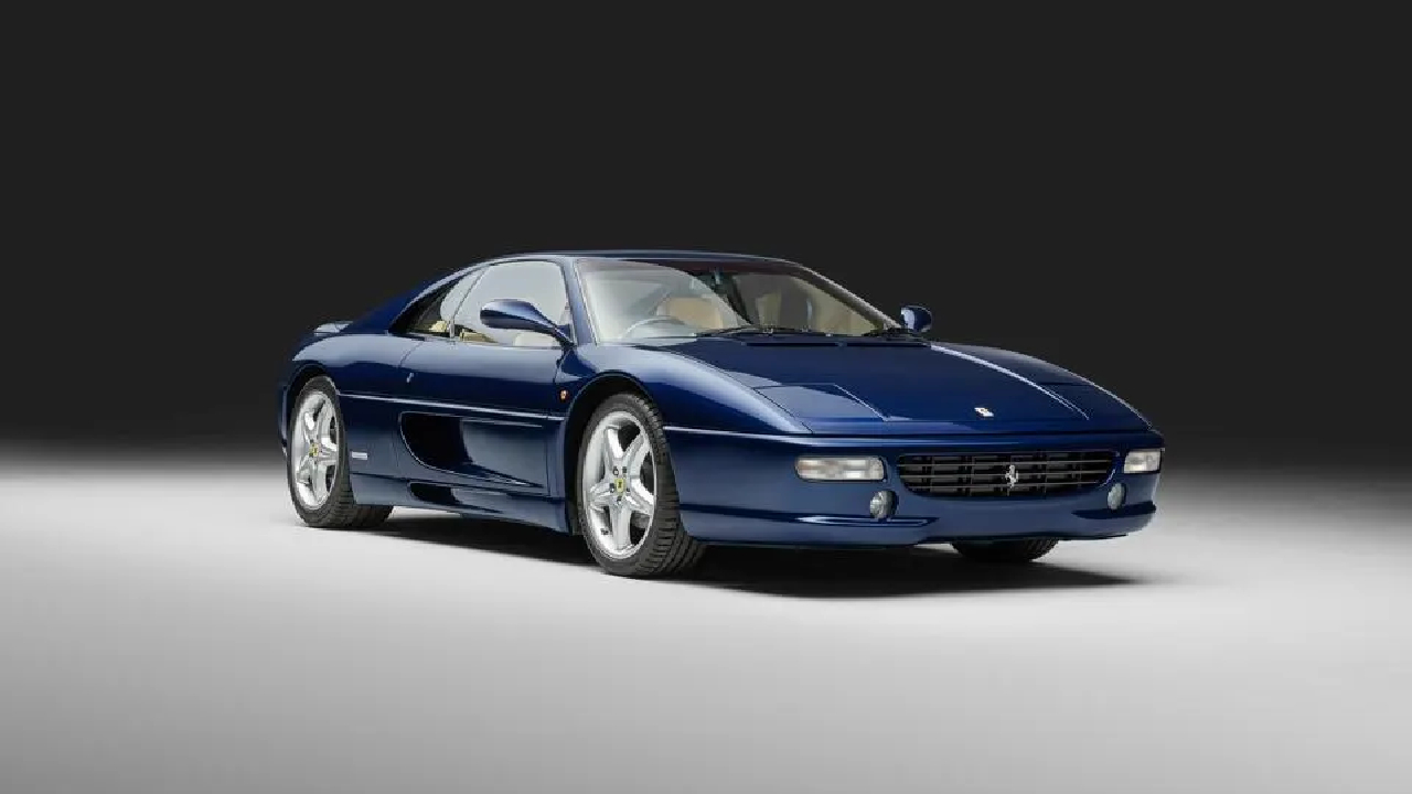 هذه التحفة تعرضها Bell Sport & Classic للبيع