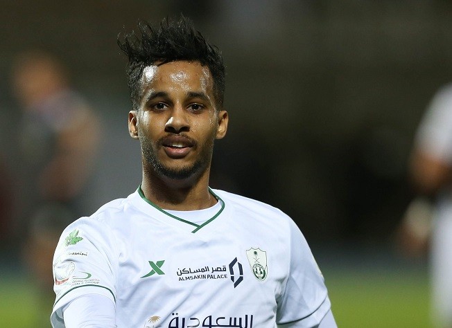 عاجل.. غياب عبد الرحمن غريب عن التدريبات الجماعية للأخضر