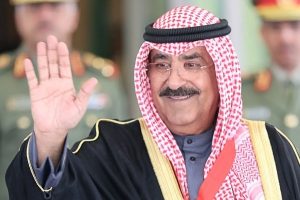 أمير الكويت يتوجه إلى السعودية في أول زيارة خارجية منذ توليه الحكم