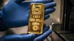 ارتفاع أسعار الذهب بنسبة 0.1% للأونصة