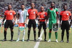 الاتحاد الجزائري يتقدم بشكوى لـ كاف ضد حكم مباراة بوركينا فاسو