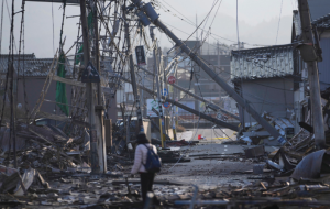 بعد 124 ساعة من زلزال اليابان.. إنقاذ مسنة تسعينية من تحت الأنقاض