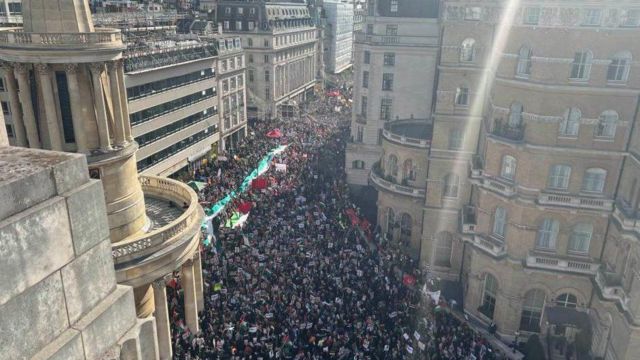 مسيرات مؤيدة لغزة في بريطانيا