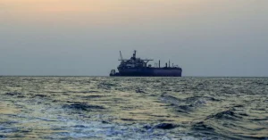 الشركة المالكة للسفينة المختطفة في الخليج: محملة بنفط عراقي ومتجهة إلى تركيا
