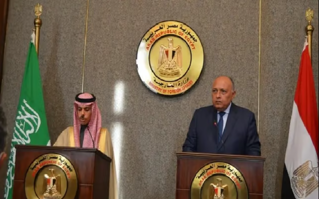 وزير الخارجية: المملكة تنسق مع مصر بشأن قضايا المنطقة.. ونرفض العقاب الجماعي للفلسطينيين