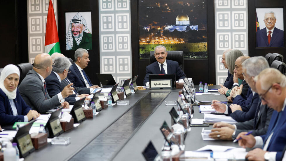 محلل فلسطيني لـ”الوئام”: الحكومة الفلسطينية القادمة ستكون وظيفية بالدرجة الأولى