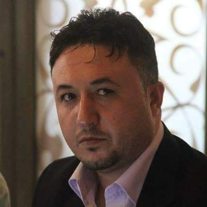 إياد العبادلة الإعلامي والمحلل السياسي الفلسطيني