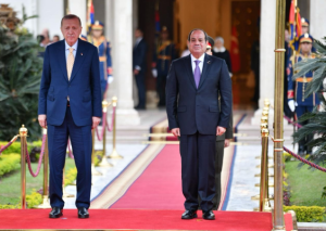 زيارة إردوغان للقاهرة: طي صفحة الخلاف وفتح آفاق جديدة