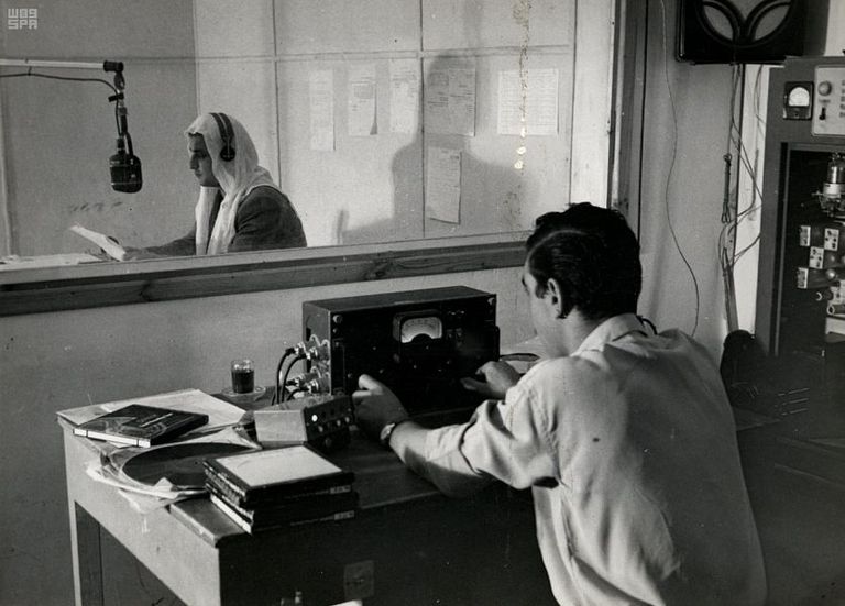 الإذاعة السعودية.. 75 عامًا صنعت تاريخًا من التميز والتفرد