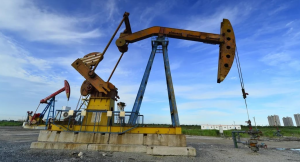 أسعار النفط ترتفع 0.6% وسط إشارات خفض الفائدة الأمريكية