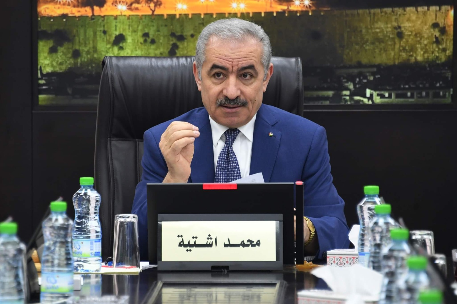 محمد اشتية