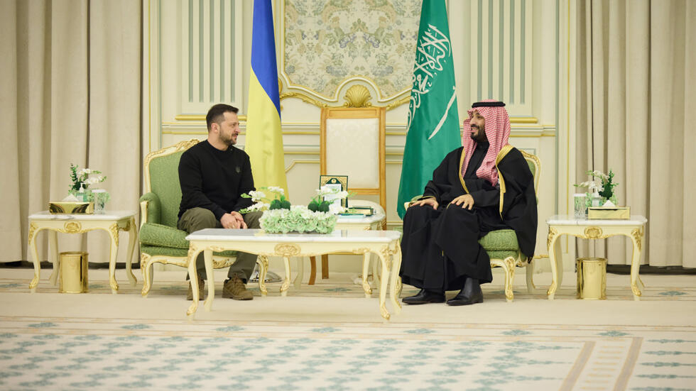 سياسي أوكراني لـ”الوئام”: السعودية طرف موثوق في مبادرات السلام بين كييف وموسكو
