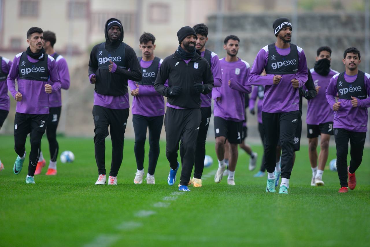 في أولى تجارب موسيماني.. أبها يخسر أمام الهلال السوداني بثنائية