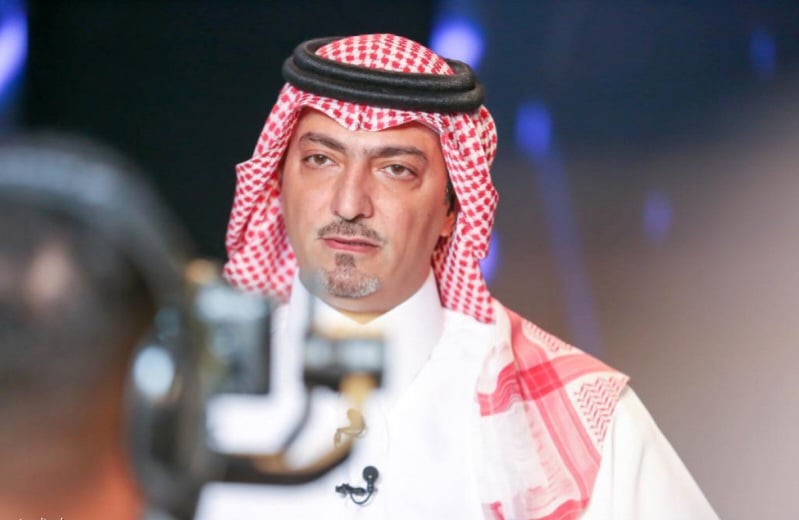 الأمير سعود بن عبدالله يكشف تفاصيل أغنيته الجديدة التي كتبها في ولي العهد