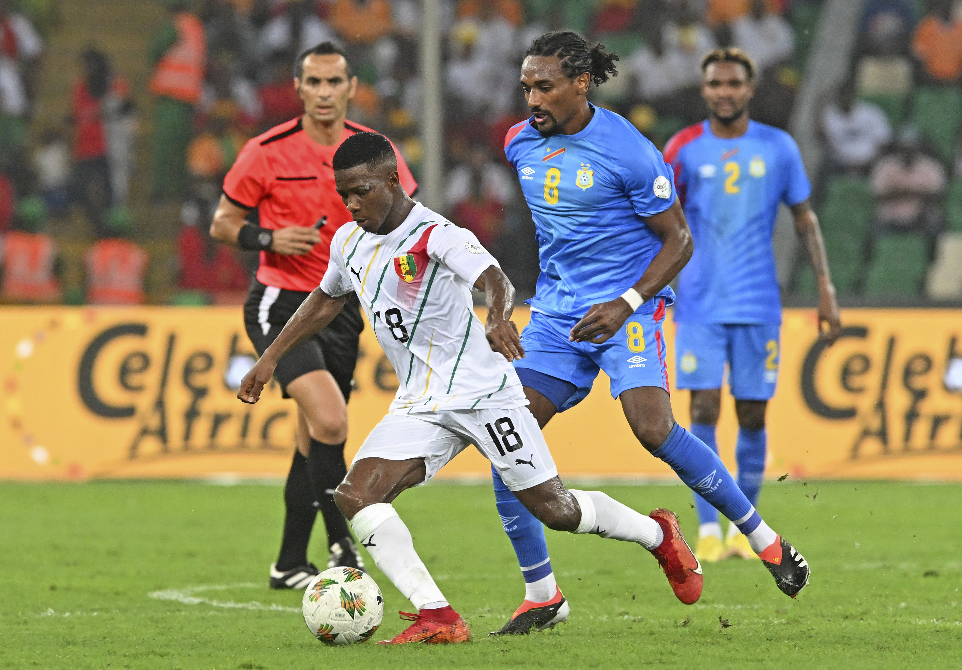 أمم أفريقيا.. الكونغو الديمقراطية تفوز على غينيا وتتأهل إلى نصف النهائي