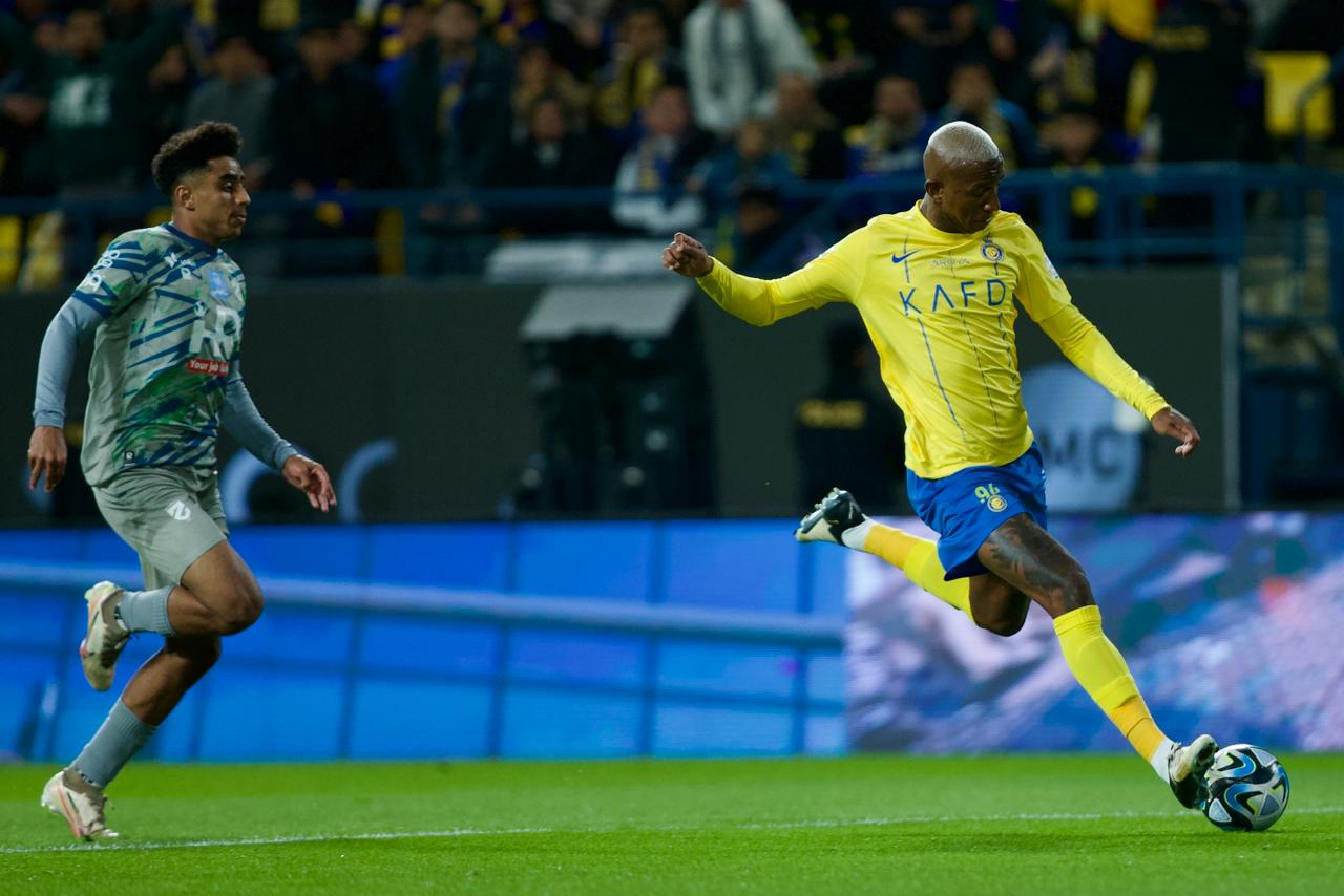 فيديو | النصر يعلن عودة تاليسكا إلى الرياض بعد نجاح عمليته