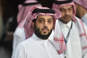 تركي آل الشيخ يكشف عن التصميم الجديد لكأس موسم الرياض