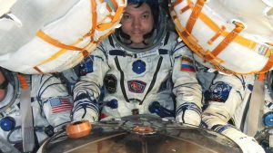 قضى أكثر من 878 يوما.. رائد فضاء روسي يحطم الرقم القياسي للبقاء خارج الأرض
