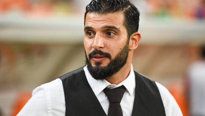 نادي الجبلين يتعاقد مع المدرب التونسي نصيف البياوي