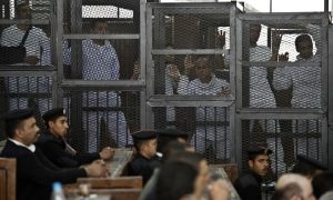 الحكم بإعدام 8 من قيادات تنظيم الإخوان في مصر