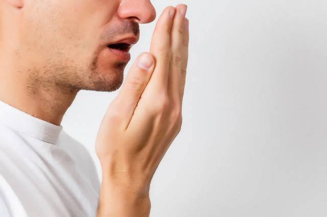نصائح للحفاظ على رائحة فم مقبولة أثناء شهر رمضان
