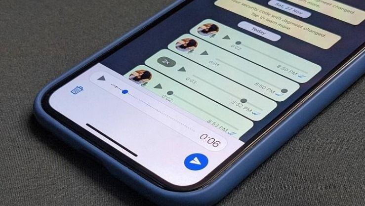 واتساب تختبر ميزة تحويل الرسائل الصوتية إلى نصوص