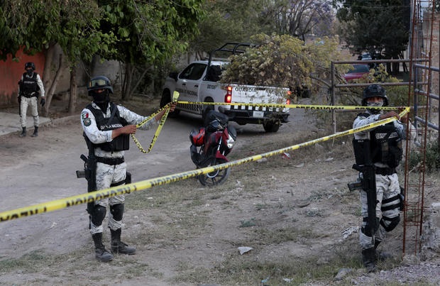 عظام ولحم محترق.. اكتشاف مقبرة سرية لضحايا العصابات في المكسيك